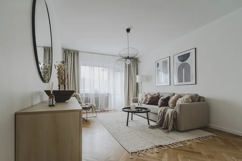 Suburban convenience w/ private balcony - Image 1