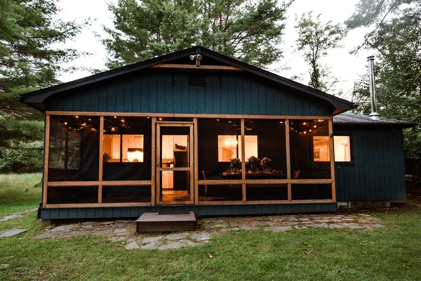 L&M River Cabin in Equinunk - Image 1