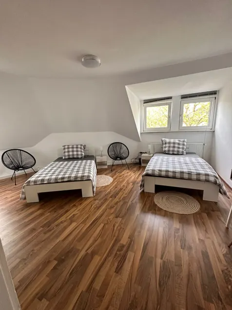 Spacious apartment in the center - Image 1