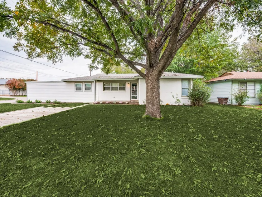 The Mill House Granbury - Image 1