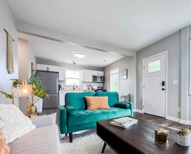 Downtown ILM Modern Loft -Close to Everything-Pets - Image 1