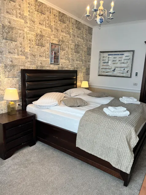 2BedRooM Apartment Henri Coanda - Image 1