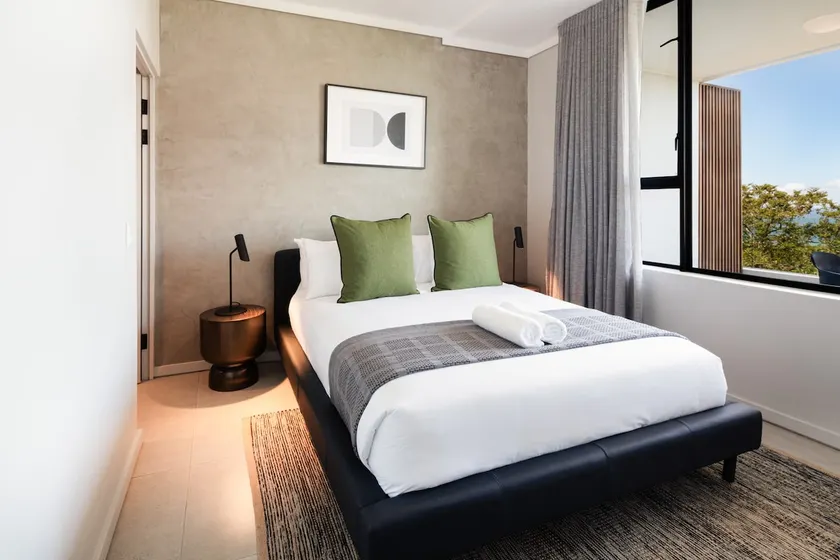 Spacious Studio , Sea Views , Pool , Steam Room - Image 1
