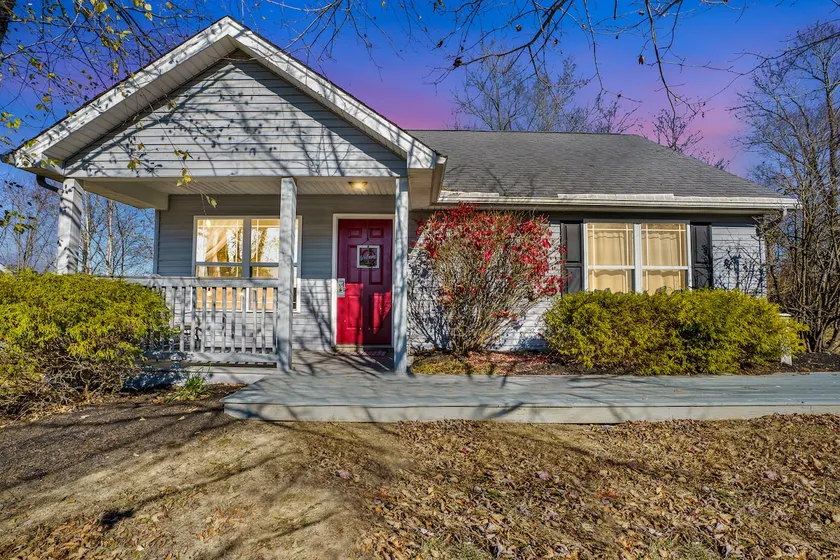 Little Slice of Heaven-27 - Image 1
