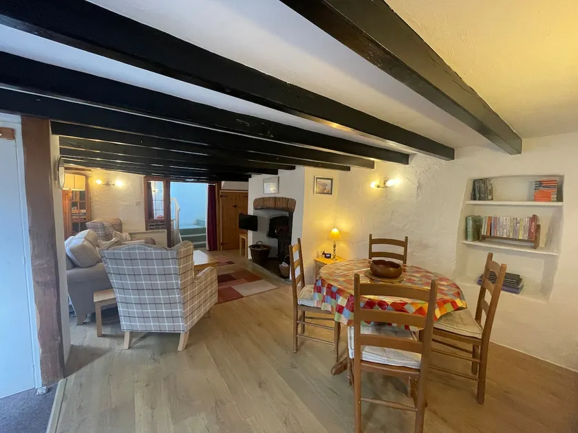 Lilac Cottage Tintagel - Image 1