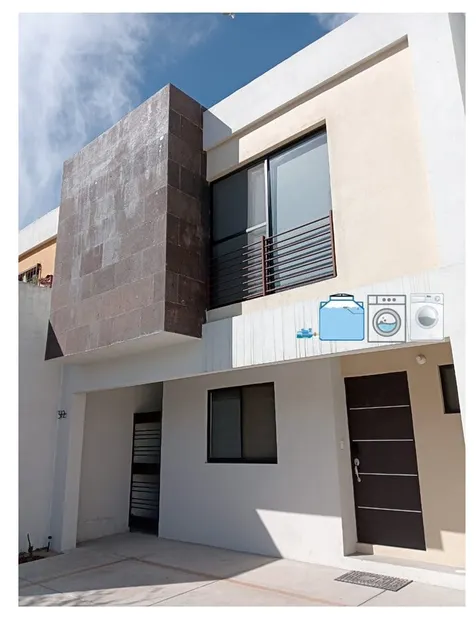 House across from a park, Dominio Cumbres (We bill) - Image 1
