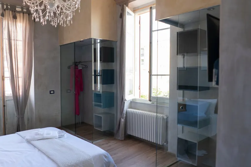 La Venere Suite - Image 1