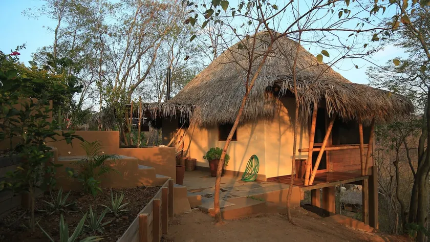 El Triangulo Mazunte- house - Image 1
