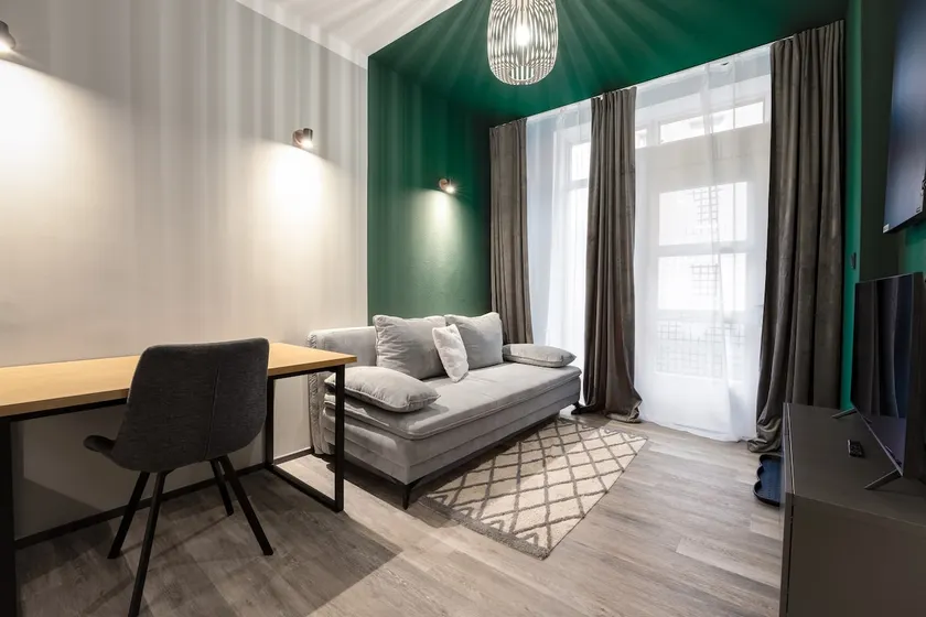 Loft Apartment North of Old Town | 2 Bedrooms - Image 1