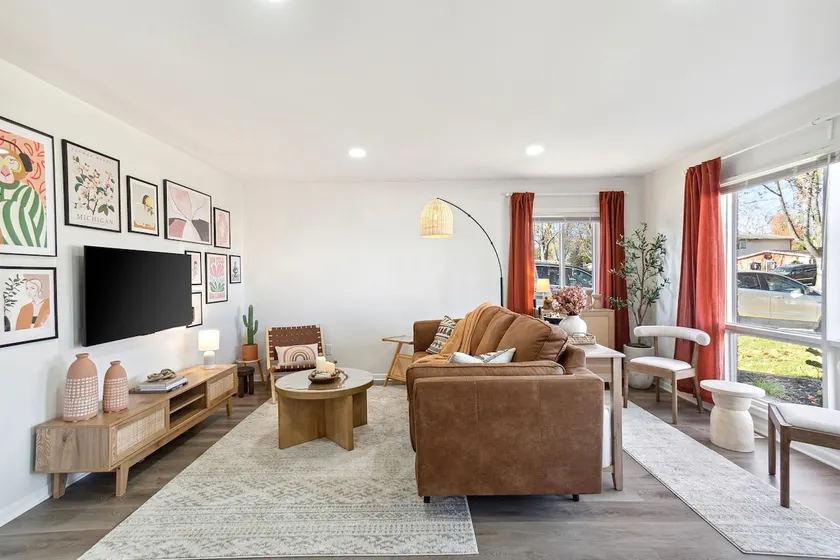 Desert Bloom Retreat | Cozy & Curated 3BR Ranch - Image 1