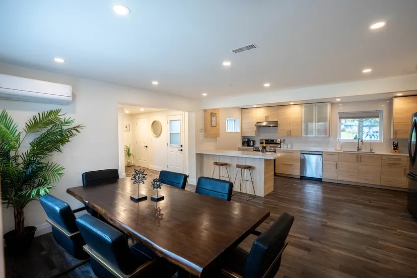 Luxury Family Cottage - Image 1