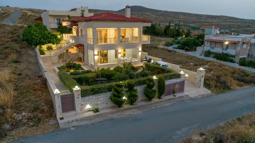 Azur Horizon Oceanview House - Image 1