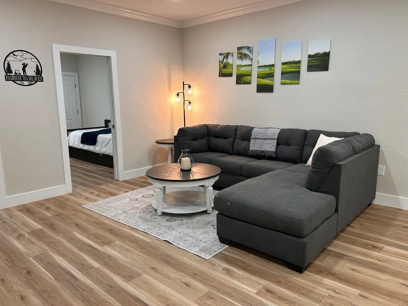 Country Club Villa - Gator Den - Image 1