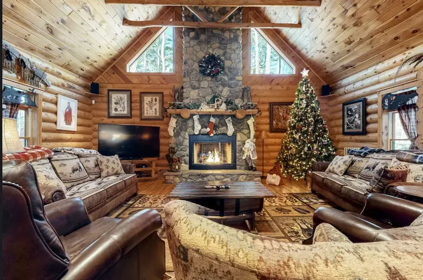 The Lodge at Hidden Pines - Image 1