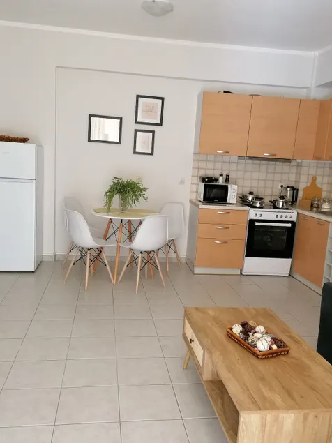 ROBERT's Flat in Nafplio Town Centre - Image 1