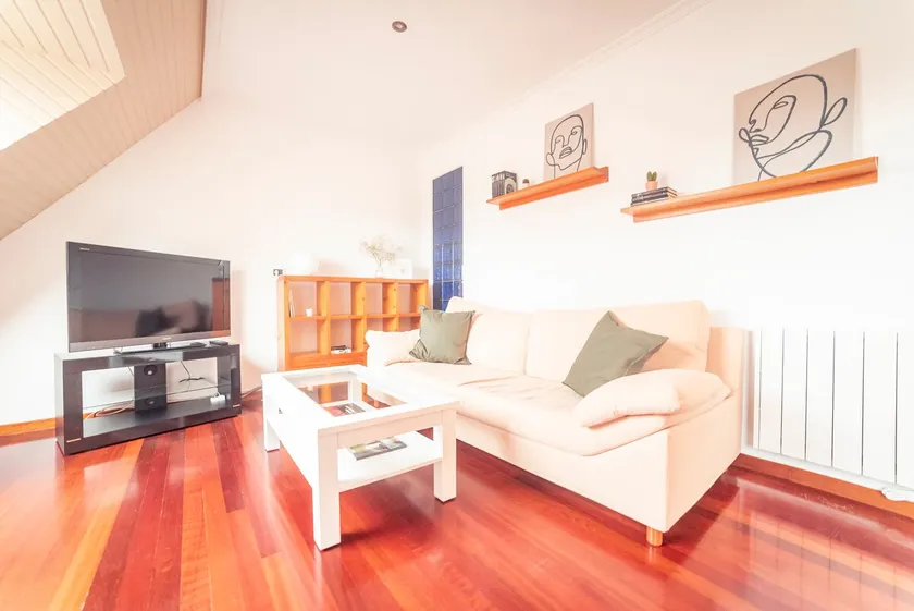 Apartamento Pérez Villaamil - Image 1