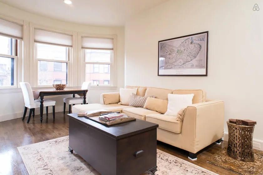 Renovated One Bedroom in Back Bay - Image 1