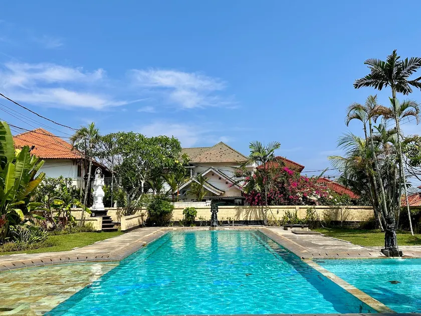 Villa Eat Pray Love - Image 1