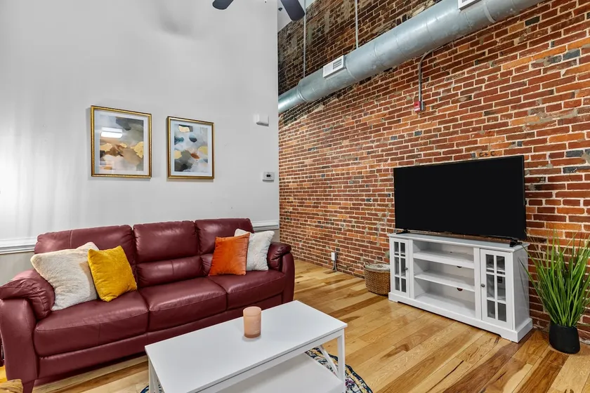 Sunset Suite: Charming Historic Central Wilmington - Image 1