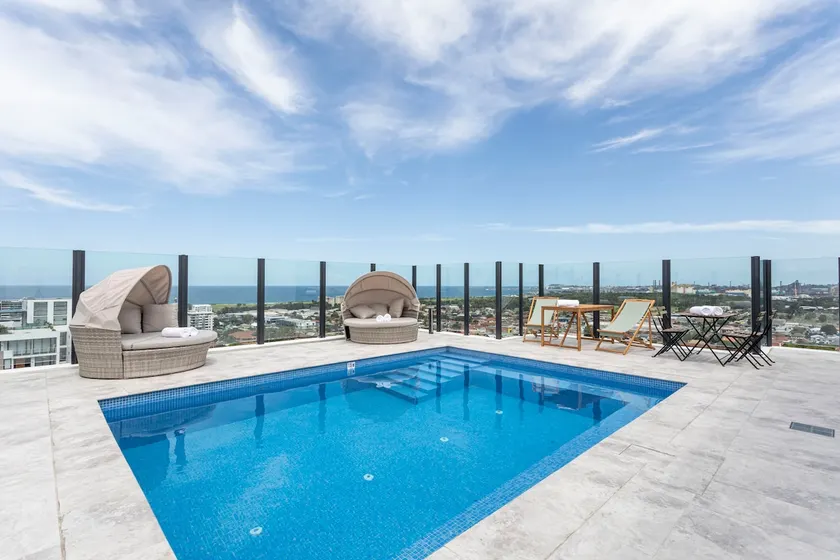 Kula Classic 1 Bedroom Apartment Wollongong - Image 1