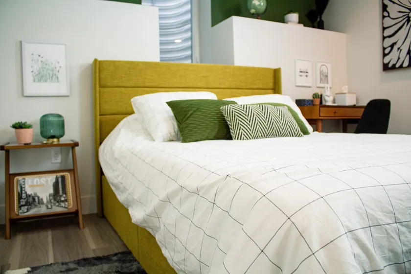 Pet Friendly Newton Apartment - Image 1