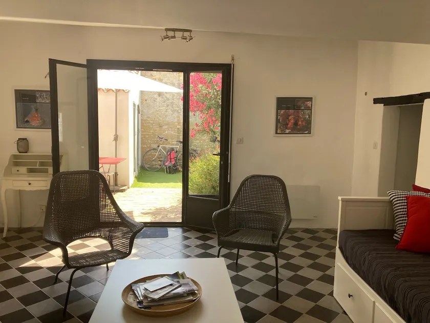 Maison de pêcheur rénovée: jardinet, coeur de village, proche plages-Wifi, vélos - Image 1