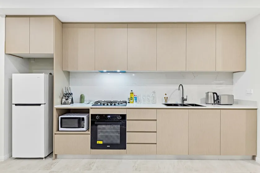 Urban Oasis in Heart of Homebush - Image 1