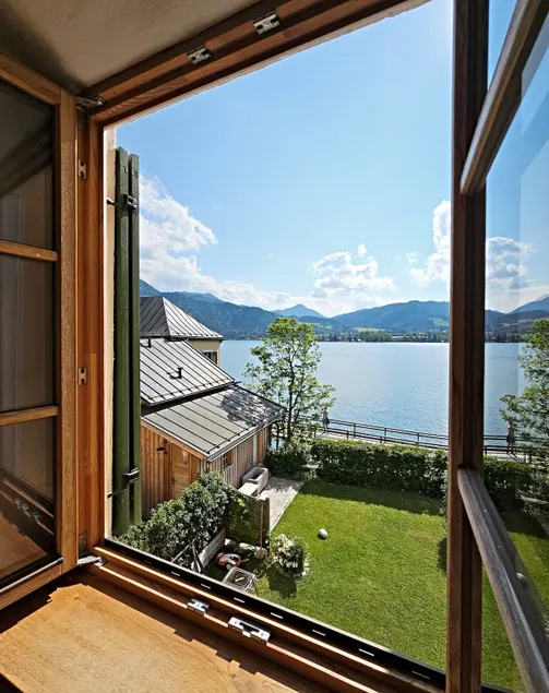 Villa Tegernsee - Exclusive Lakefront Villa with private Zirben Sauna, 4 Rooms for Family & Friends - Image 1