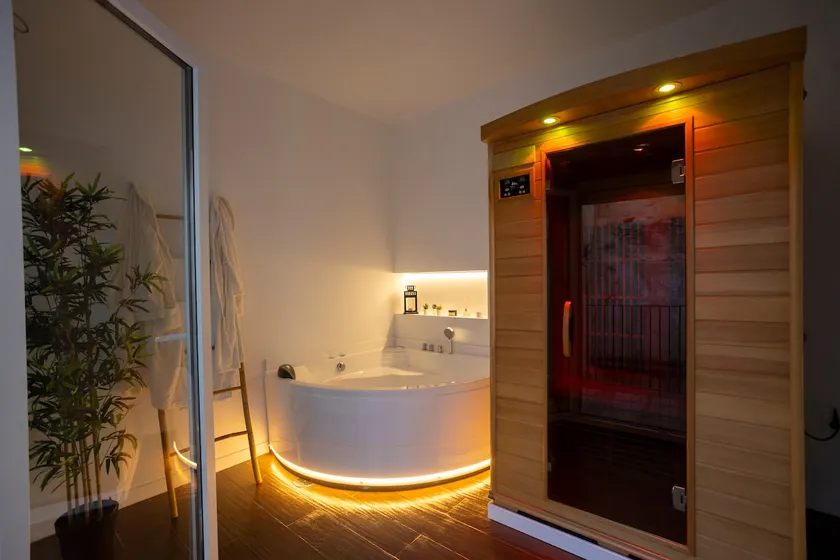 Luxury Moscatell 15 - Image 1