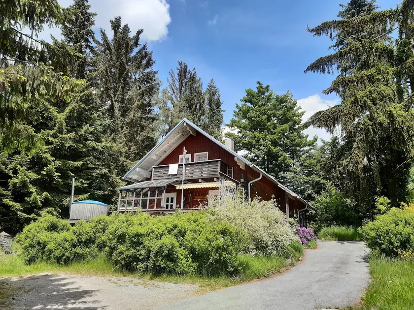 Rustic Dreisesselhaisl Hütt'n for up to 18 people - Image 1