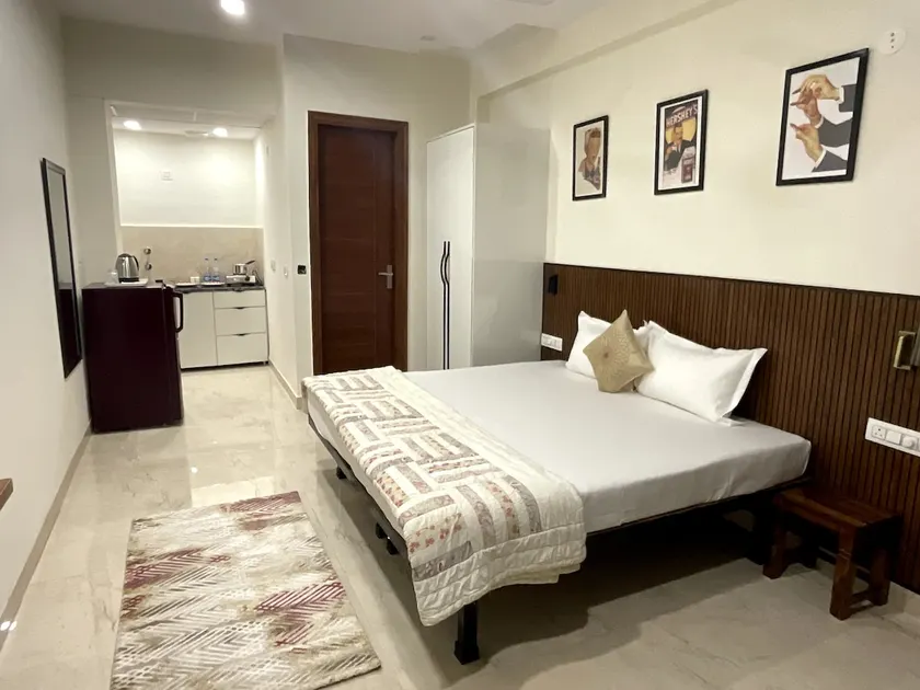 Sunroom studio apartment - Super deluxe - Image 1