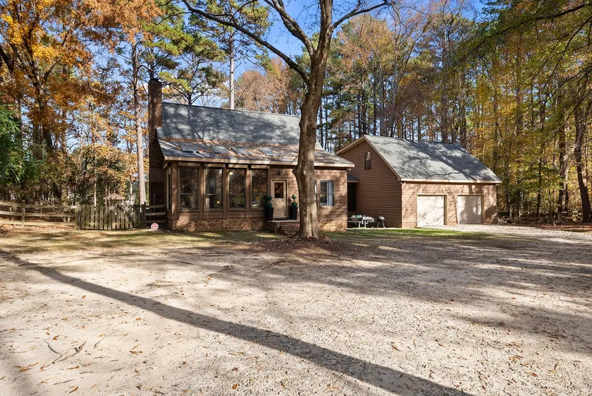 Modern Cabin Oasis - 2 Acre Property ! - Image 1
