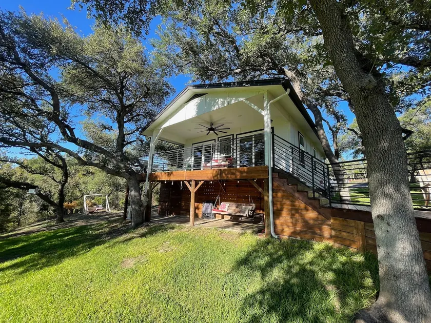 The Bird House, 6 acres, 3 creeks, infinite beauty - Image 1