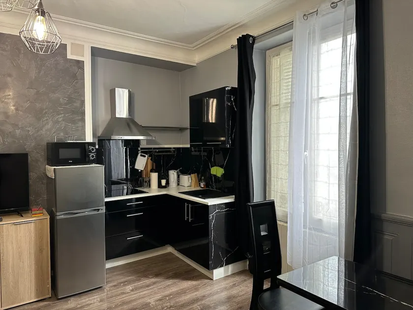F2 apartment in downtown Nogent-Le-Rotrou. Jasmin - Image 1
