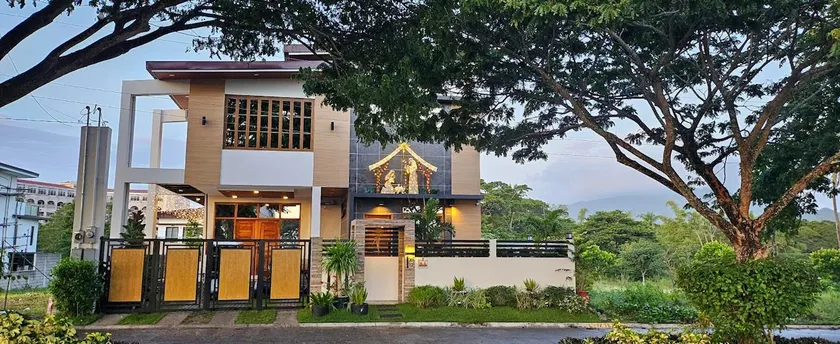 Porto by the Bae in Porto Laiya, San Juan Batangas - Image 1