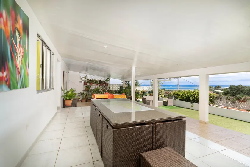 Nunaatini Lodge - Image 1