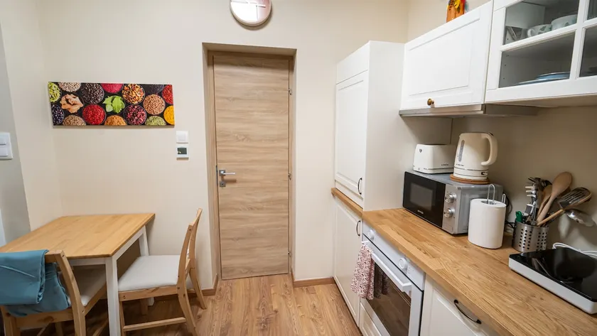 Palmy Home - Standard Apartment with sofa - Image 1