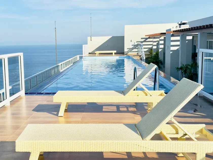 Luxury Beachfront Condo | Infinity Pool + Sea View - Image 1