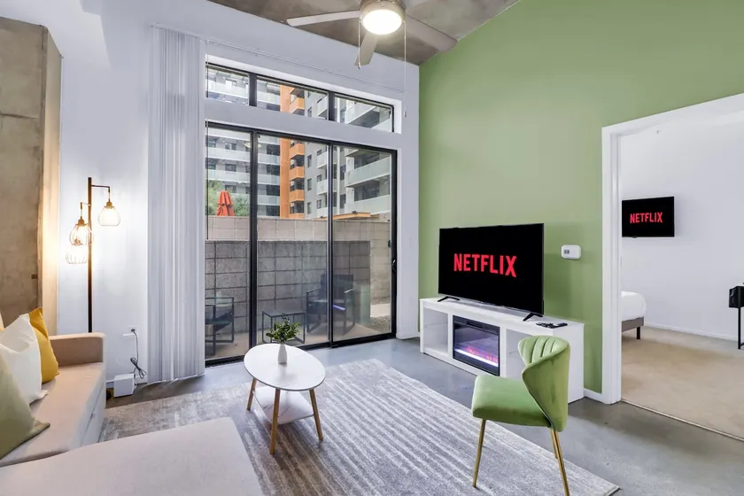 Free Garage Parking|Centric 1BR |In HEART of DTPHX - Image 1