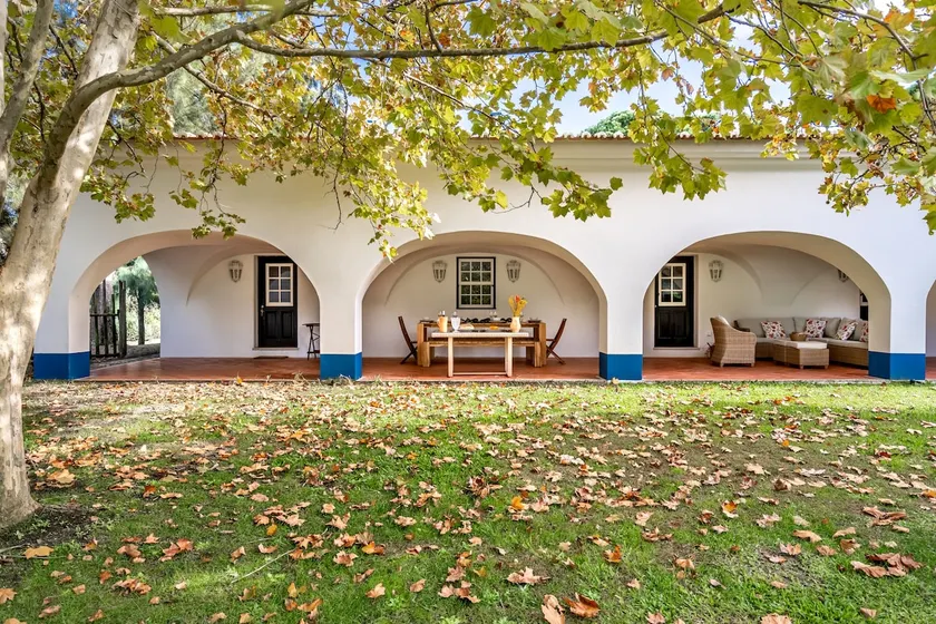 Casa do Meio, Family House w/ Pool in middle Natur - Image 1