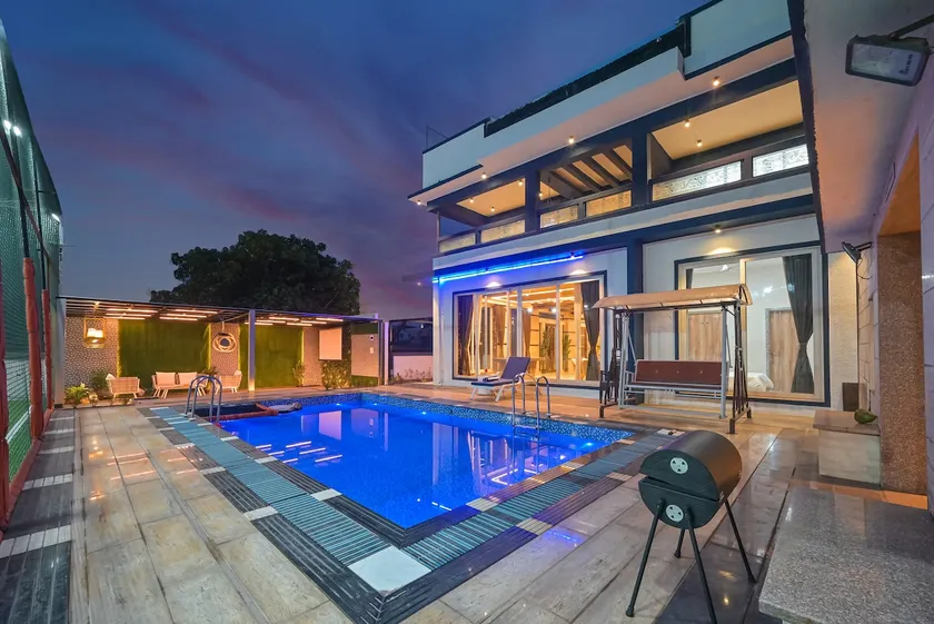 GENZ Villa - Image 1