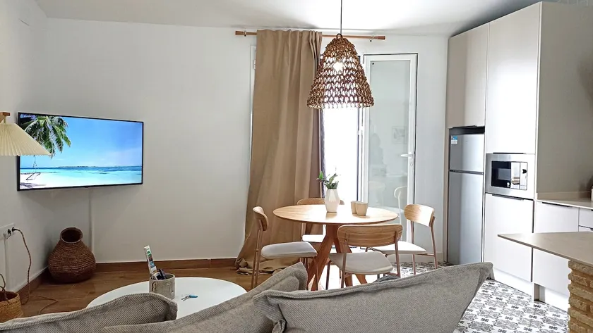 Boutike Apartments - Image 1
