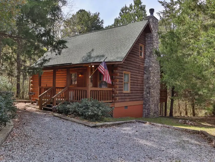 Celebrate Labor Day at Mountain Getaway! - Image 1