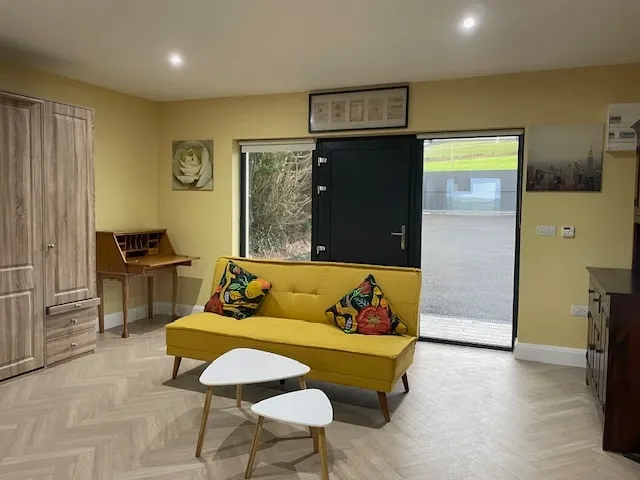 Clonegal House - Image 1