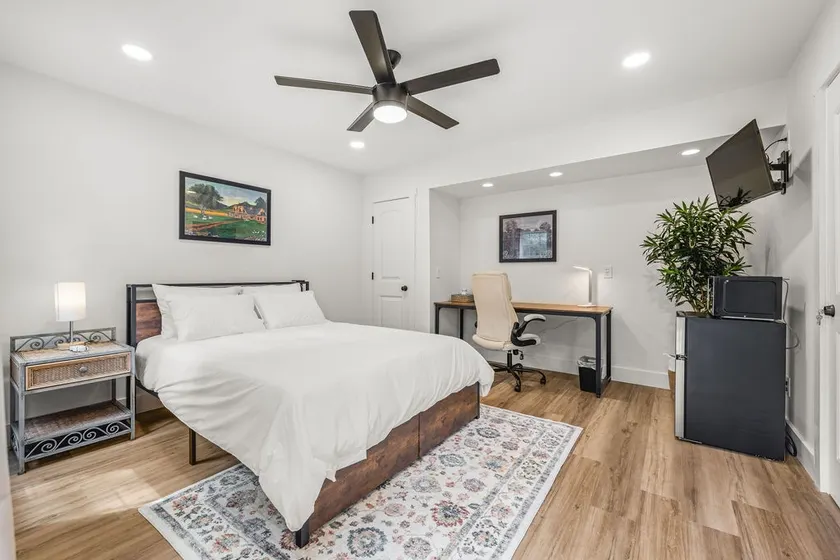 Sugar Hill Hideaway - Image 1