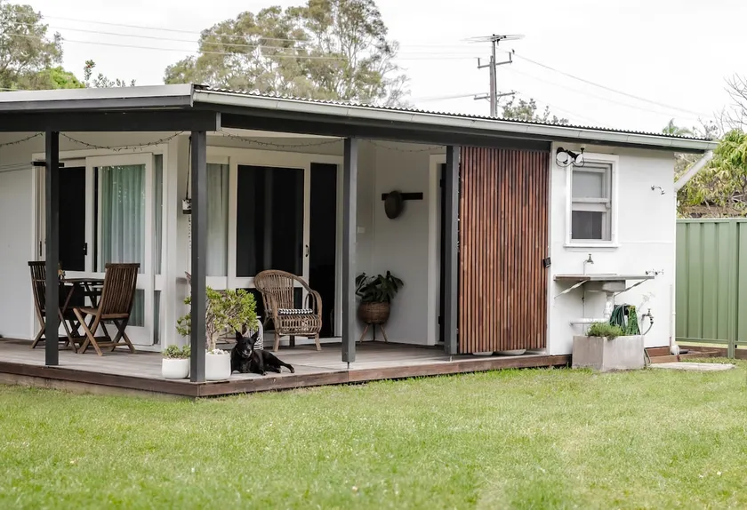 Shack 33 - Image 1
