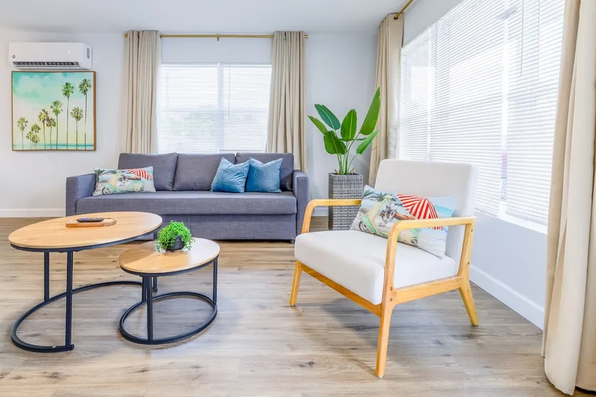 Stay for 6 – Near Beach & full kitchen - Image 1