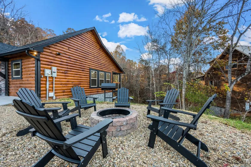 Top Rated Modern 3BD |Secluded |Fire Pit |Arcade - Image 1