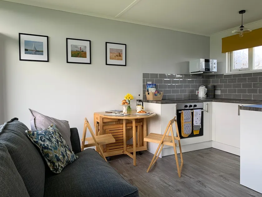 Norfolk Broads, Stalham Chalet, Capacidad 4 + 2, Perros, Piscina - Image 1