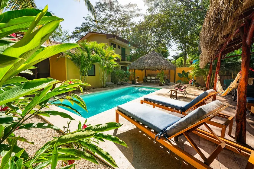 Casa Plumeria, walking distance to the beach! - Image 1